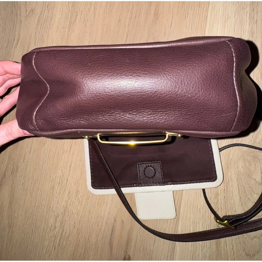 Fossil Crossbody Bag Women Burgundy Cream Pebbled Leather Flap Brass Hardware